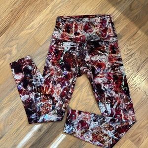 Lululemon leggings size 4